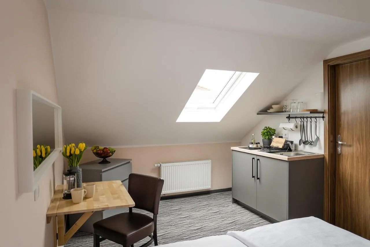 Aparthotel Point Hotel Apartments And Rooms Dresden