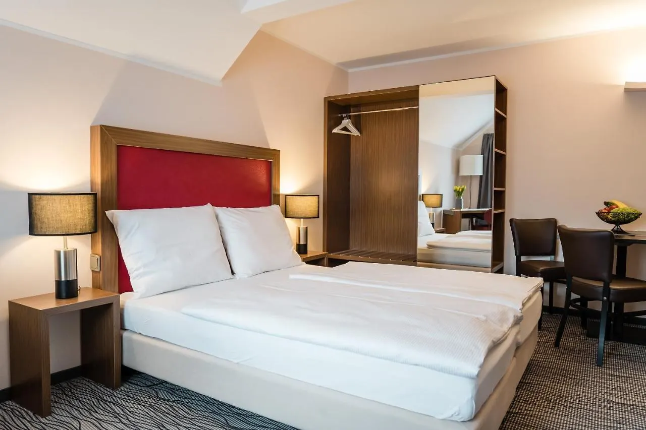 Aparthotel Point Hotel Apartments And Rooms Dresden Deutschland